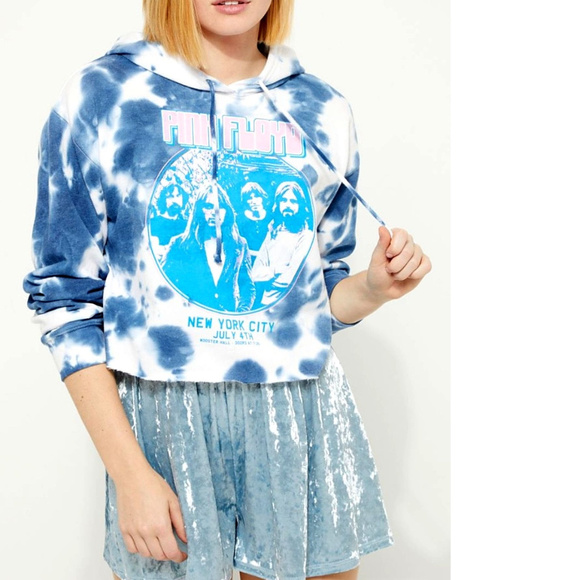 Pink Floyd Tops - Pink Floyd Photo Tie Dye Oversized Crop Hoodie NWT